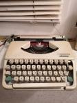 Pisaća mašina OLIMPIA Splendid 33 + kofer