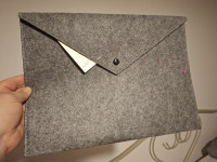 ROZA I SIVI FASCIKL OD FILCA - NOVO - OBOJE ZA 7 EUR