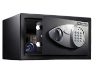 SEF  MASTERLOCK  - NA KOMBINACIJU + 2 KLJUĆA