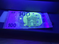UV detektor ispravnosti novčanica