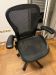 Herman Miller Aeron (B)