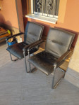 Prodajem uredske stolice