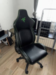Razer Iskur gaming stolica bez naslona za ruke