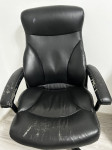 Uredska stolica TAMDRUP memorijska pjena crna umjetna koža