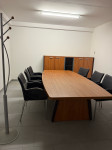 Konferencijski stol, 6 stolica i ormar
