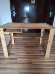 Radni stol od paleta