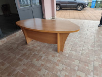 Uredski stol, ormarić i stolica