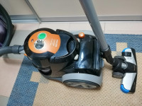 PHILIPS USISAVAČ (FC -9204) 2000 Wata - NEPOTREBNE VREĆICE