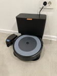 Roomba i5+