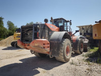 Hitachi  ZW330