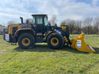 NOVI ZGLOBNI UTOVARIVAČ NA KOTAČIMA XCMG SA KAŠIKOM 3,1 m3