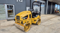 CATERPILLAR CB 2.7 - 2019. GODINA - 575 RADNIH SATI