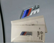 BMW M  bočna oznaka - chrom