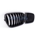 Maska - BMW X3 F25 crna