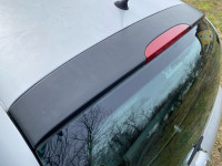 Renault Clio 2 Spojler Zadnjih Vrata Treće Stop Svijetlo