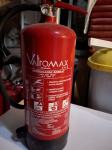 Prodajem vatrogasni aparat VATROMAX