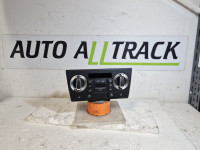 Audi Q3 climatronic prekidac ventilacije i klime 8U0820043E