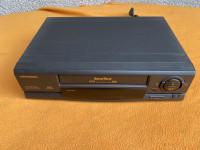 Universum VR 2981 - VHS Videorecorder