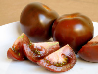 Kumato rajčica- 50 kn/kg