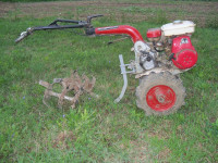 Motokultivator Honda F420