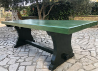 Drveni masivni stol - Mali Lošinj