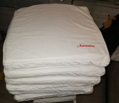 Jastuk za stolice 6 komada,49 eura Zg