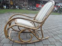 stolica za ljuljanje od bambusa-thonet