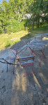 Vrtni drveni sklopivi set – 2 stola i 4 stolice, vintage