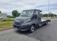 Iveco 35S18 vozilo za pomoć na cesti s rampom, LED svjetlima, navigaci