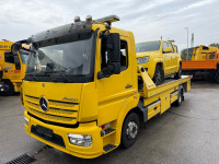 Mercedes Atego 1224 Tische