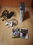 X-Box 360 sa 2 kontrolera i dvije igrice