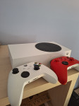 Prodajem Xbox Series S+2 Joystick+GTA5 i jos 2 igrice!!!!Gotovo NOVO!!
