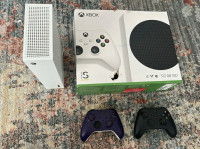 Xbox Series S 512 GB + 2 kontrolera | Odlično stanje