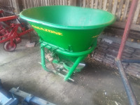 rasipac amazone sa dvije glave 500kg..