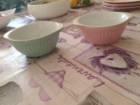 2x zdjelice roza i mint zelena