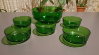 Set staklena zdjela sa zdjelicama