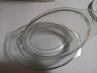 Vatrostalna posuda s poklopcem