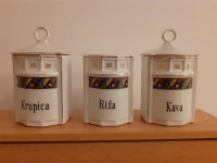 Vintage porculanske kuhinjske posude