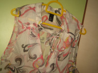 H&M BLUZA VEL. 44 - NOVO