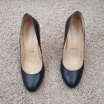 Christian Louboutin crne štikle 40