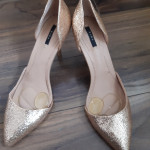 Cipele 37 zara Zlatne štikle