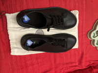 Crne kozne cipele