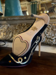 Nove dizajnerske cipele marke Charlotte Olympia.