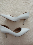 H&M bijele kožne cipele 39 gratis slanje