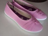 LILA CIPELE BR. 37 - NOVO