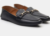 CRNE CIPELE BR. 40 - NOVO