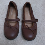 Smeđe kožne balerinke 37 novo