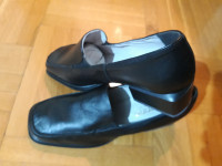 Ženske cipele br 37