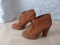 Ženske cipele, gležnjače na petu Aldo, br.38