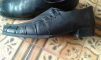 Ženske crne kožne cipele br.39,5